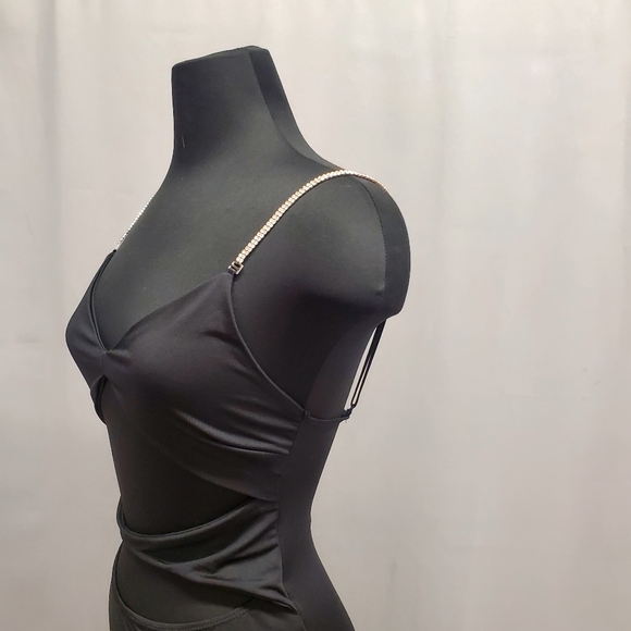 Black Evening Long Dress Rhinestones Spaguetti Straps Cut out Long Size Medium - Picture 13 of 14